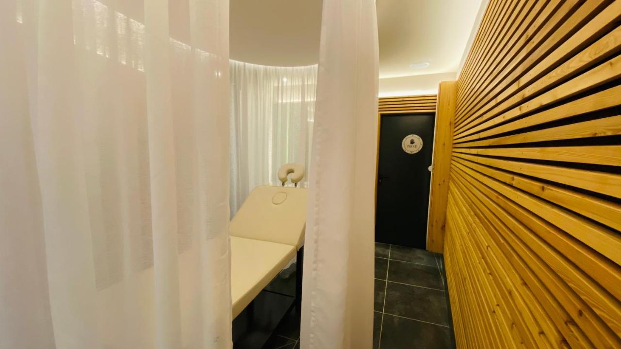 Coin D'Aubrac Hotel Restaurant Spa De Luxe Chaudes-Aigues Exterior foto